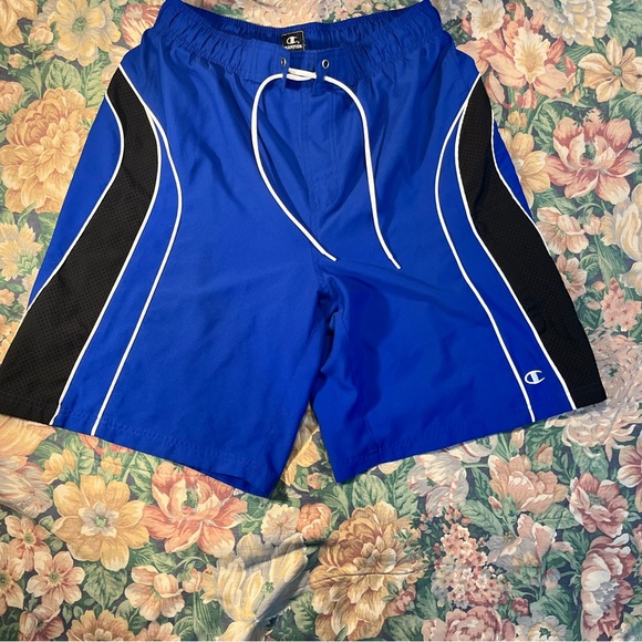CHAMPION ATHLETIC SHORTS - Picture 1 of 3